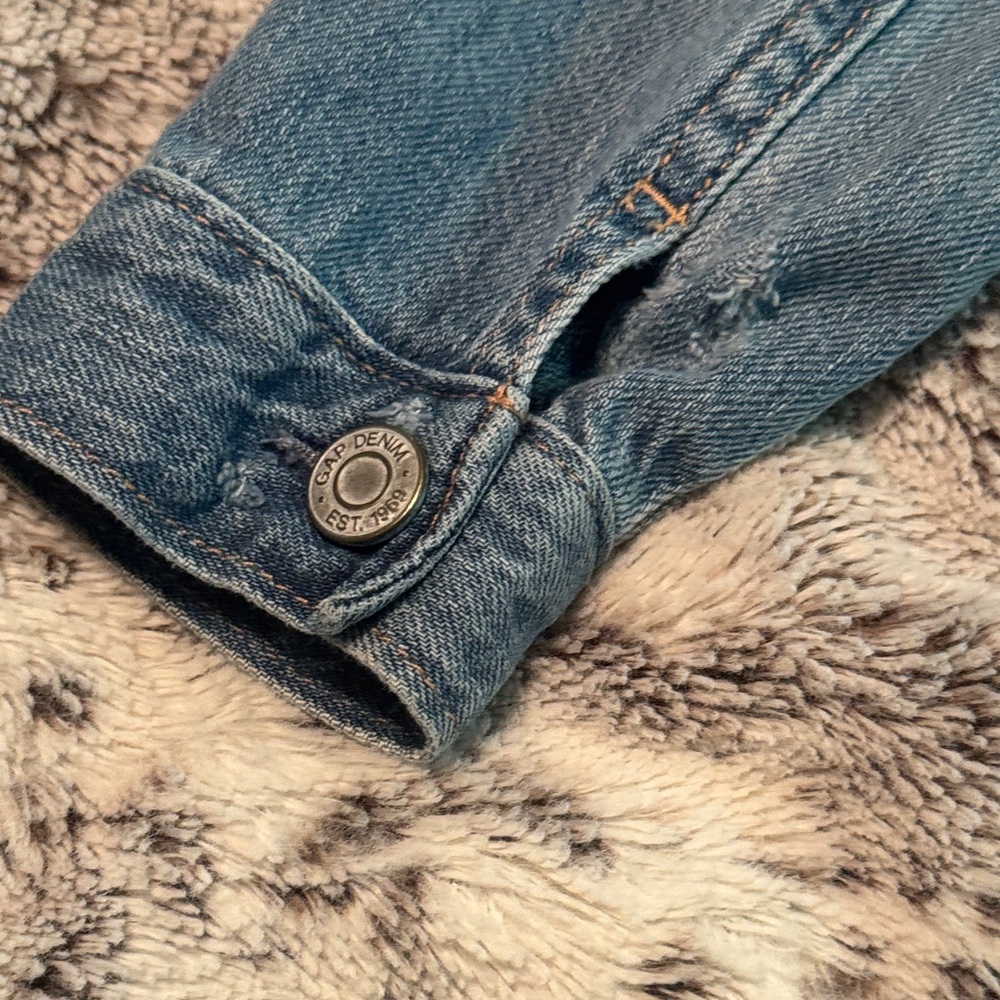GAP Kids Classic Blue Jean Jacket - Picture 9 of 10